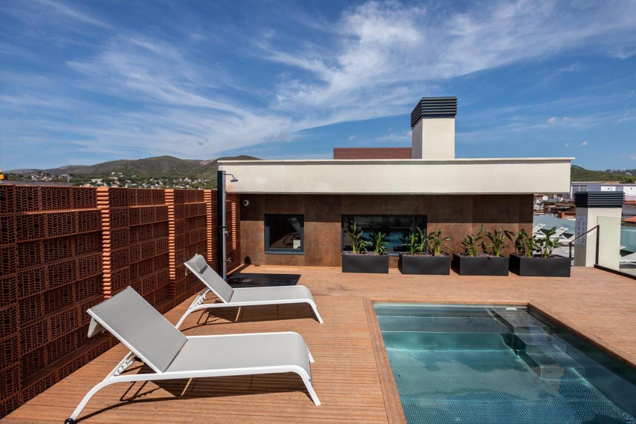 Art Apartments Castelldefels Eksteriør billede